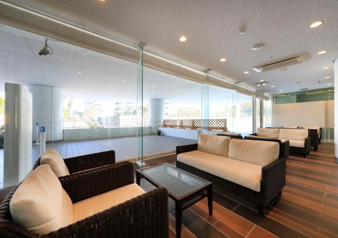 Katsuura Hilltop Hotel&Residence Buitenkant foto